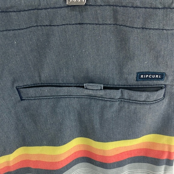 Rip Curl Blue and Red  - Board Shorts with Retro Stripes - Lay Days - Size 34 - Picture 7 of 8